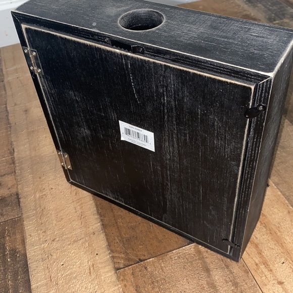 Wine cork shadow box - Picture 4 of 6